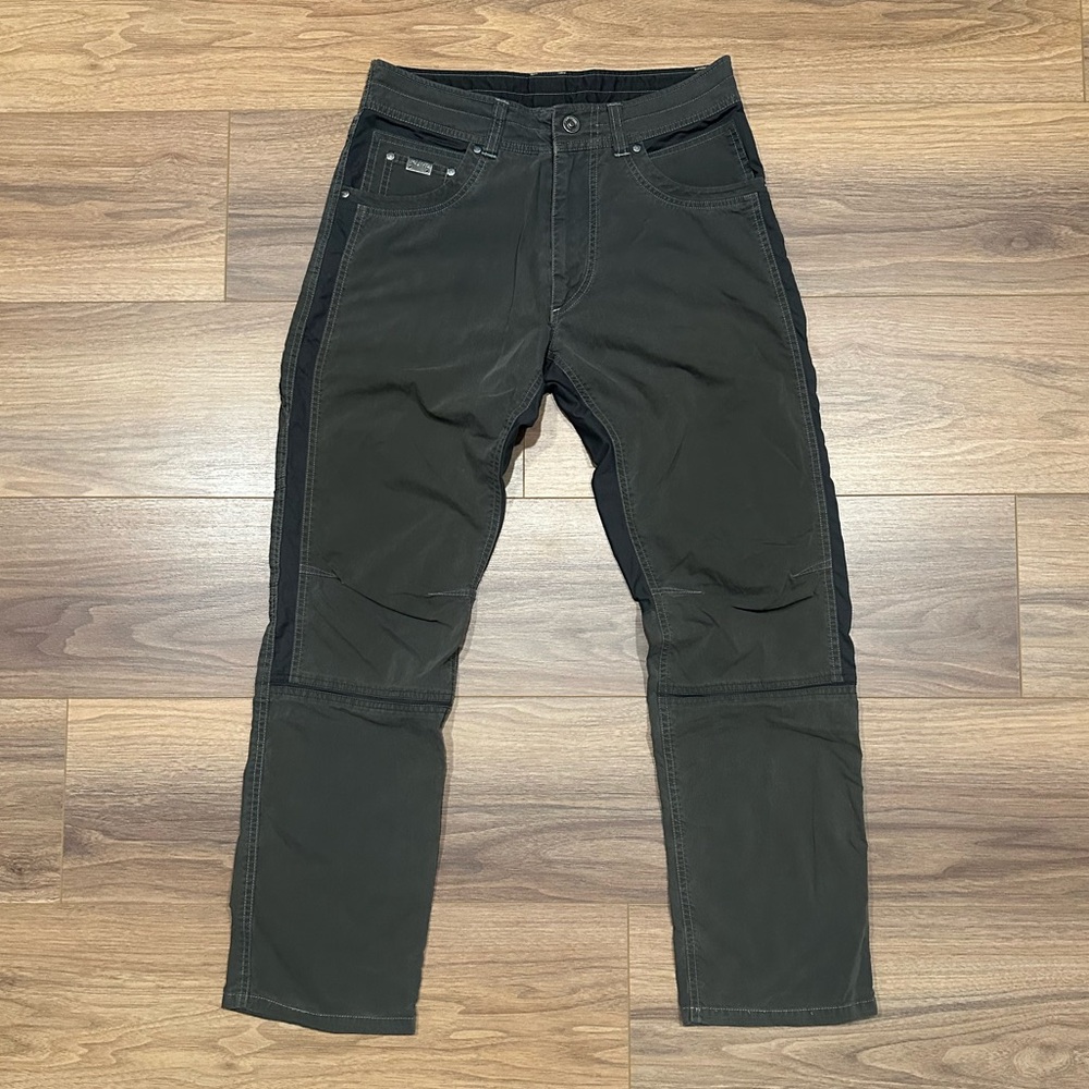 Kuhl Radikl Pants in Faded Gray Size 30 X 30